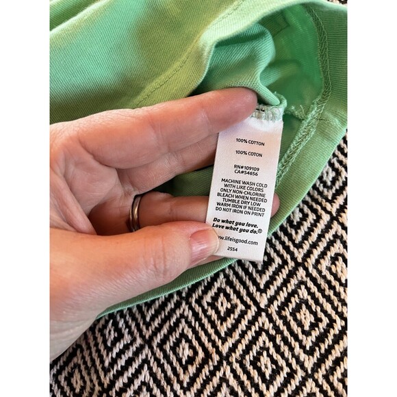 Life is Good Shirt, Women's XS 3/4 Sleeve, Snowmies, Holidays EUC Green - Picture 4 of 8